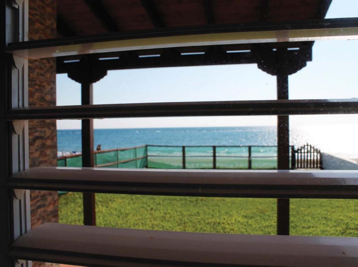 Panorama Beach House Pervolia Exterior foto